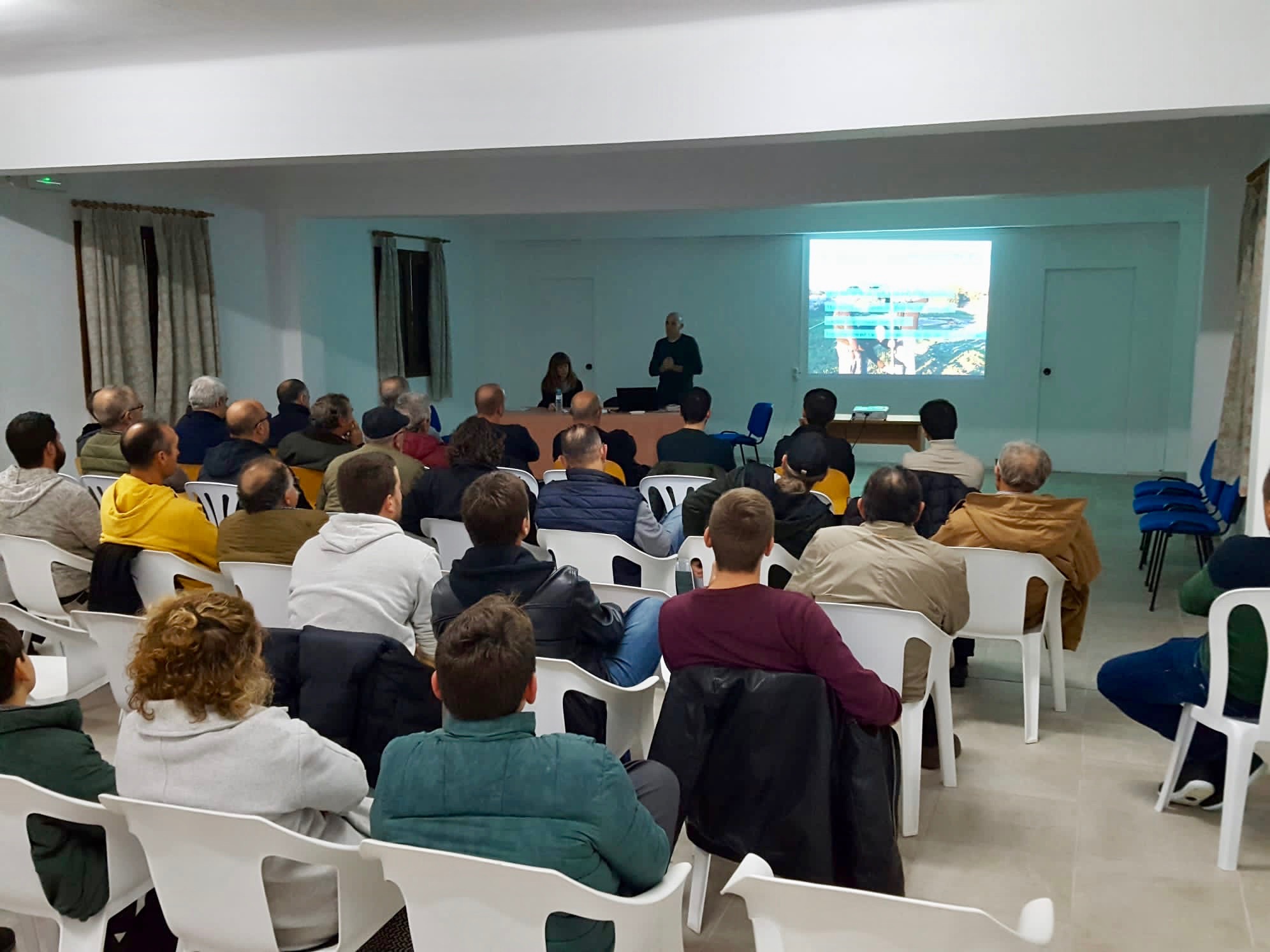 El Servicio de Caza del Consell de Mallorca difunde en Montuïri sus estudios sobre aves migrantes