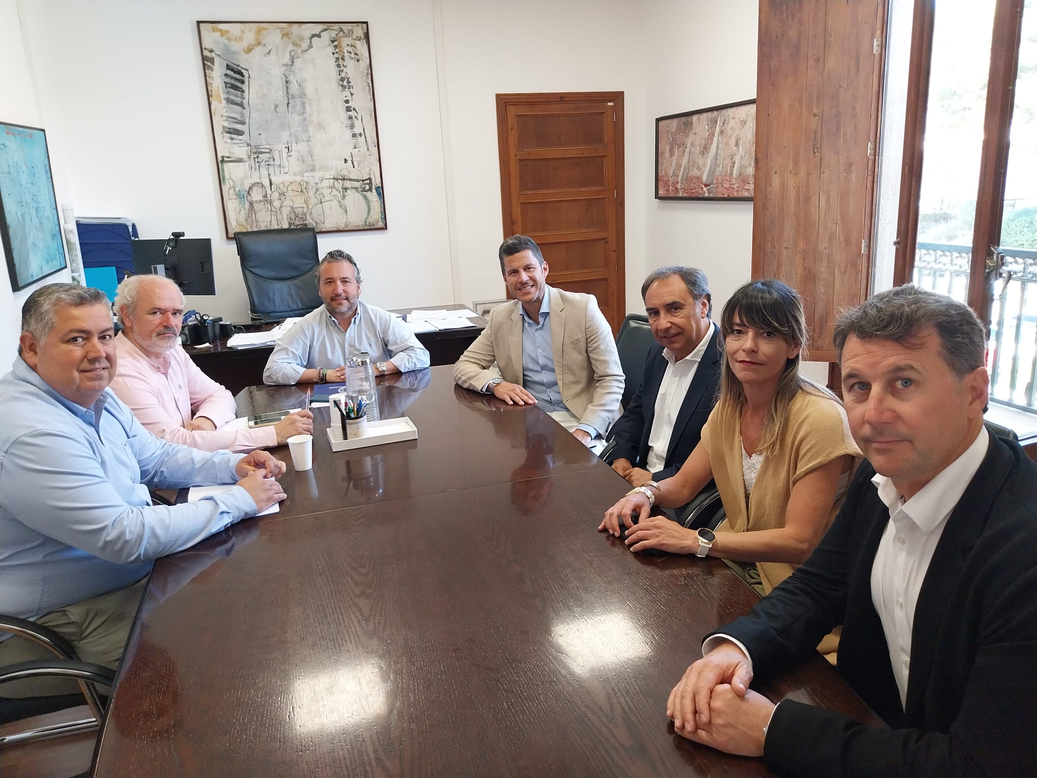 El conseller Fernando Rubio durant la reunió amb BALEVAL que presideix Othman Ktiri.